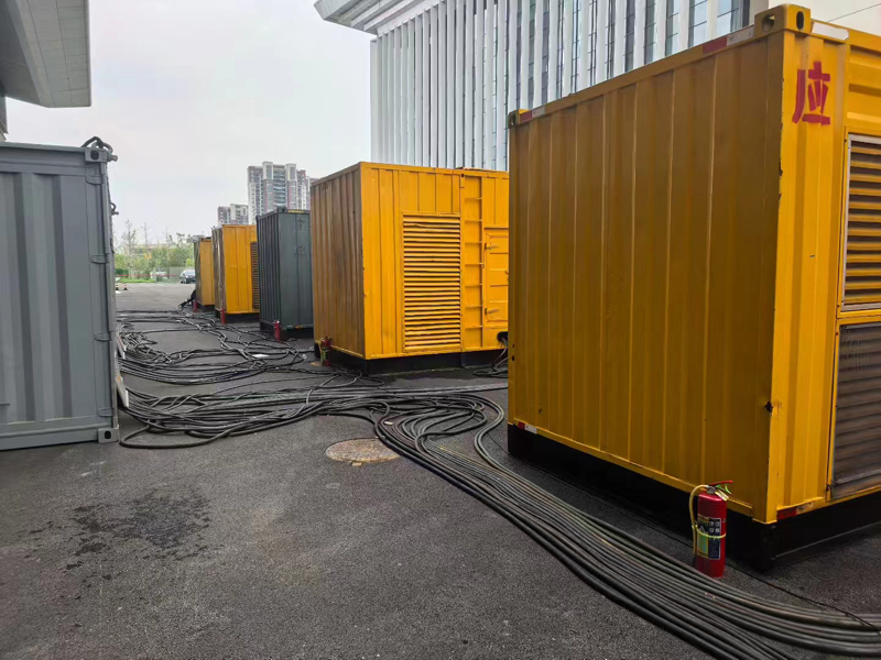 黄州不同季节柴油发电机组保养有哪些注意事项?